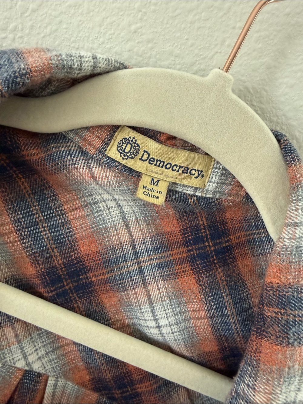 Democracy Plaid Button Down Flannel in Rust and Navy Raw Hem Medium - Picture 5 of 5